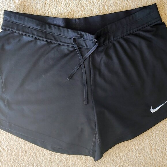 Nike Women's Dri-Fit Shorts – Medium - Picture 1 of 7